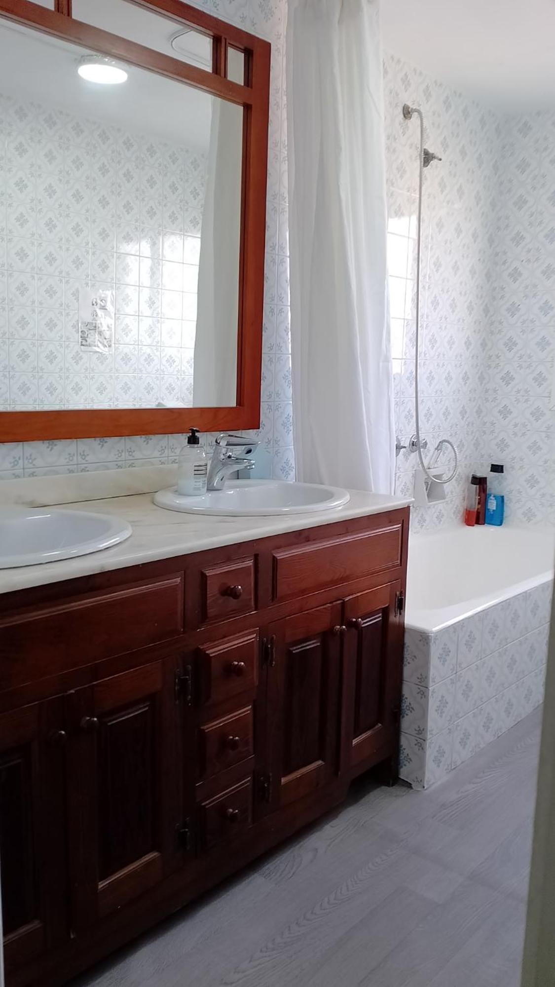 Habitacion Privada Centro Malaga Cerca Tren Maria Zambrano Y Playa Muy Buena Conexion Wifi Zimmer foto